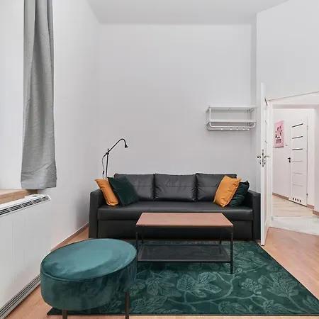 Apartment City Comfort By Renters