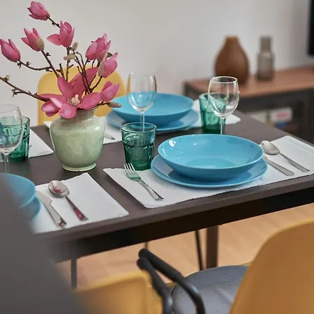 City Comfort By Renters Apartment
