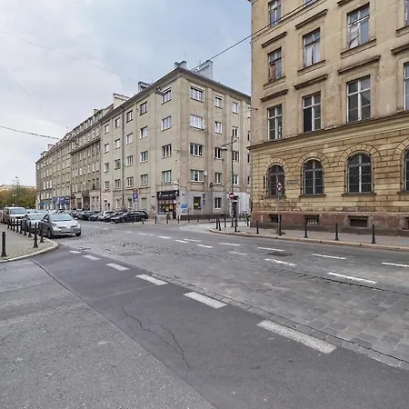 City Comfort By Renters Apartment *